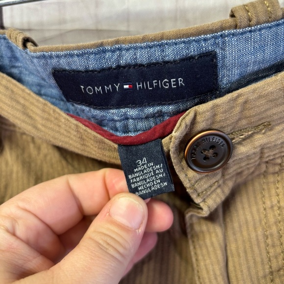 Tommy Hilfiger Men’s Khaki Shorts 34 - Picture 2 of 7